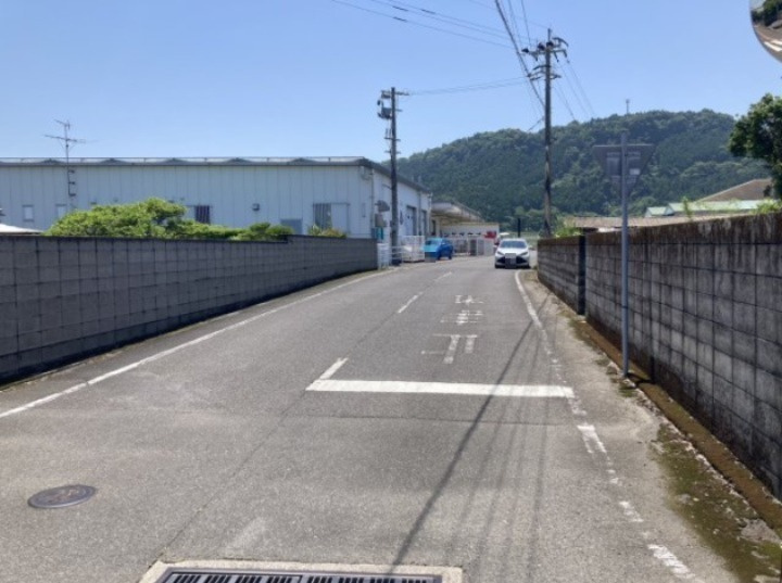 北東側