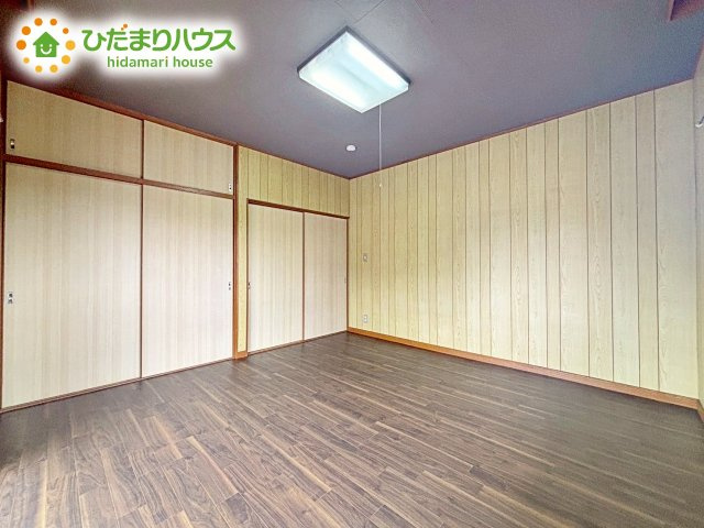 ベッドを置いても余裕の広さがあります。パソコンや趣味のスペースなどインテリアを考えるのも楽しみですね！