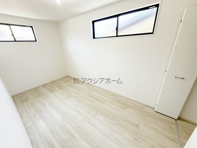 洋室　5.9帖