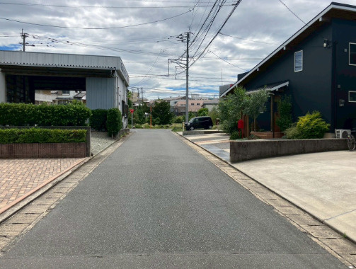 前面道路含む現地写真