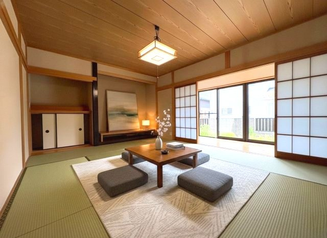 ※イメージが沸きやすいよう家具を設置しました。　畳が落ち着く和の空間です。