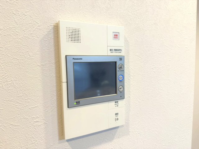 インターホン