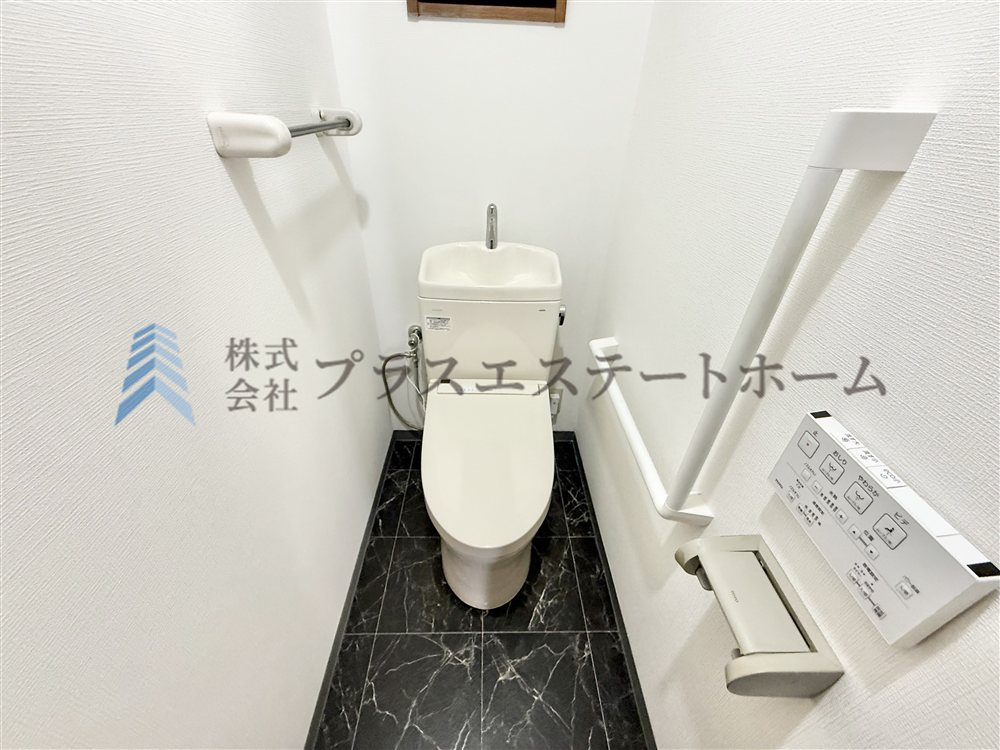 温水洗浄機能付き暖房便座♪