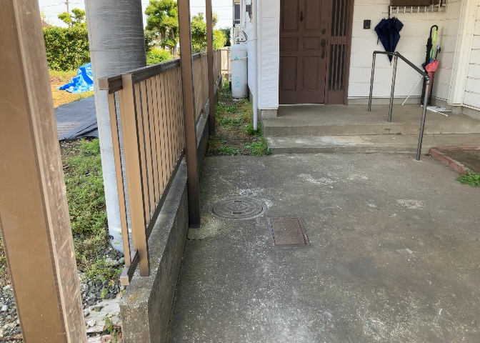 庭があることでガーデニングや家庭菜園はもちろん、こどもの遊び場やペットを放して遊ぶことができます。また、家の周囲に余裕があるということです。隣地との間があれば、十分な日当たりと、風通しが確保できます。