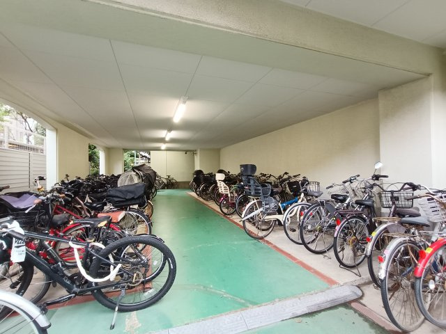 【駐輪場】