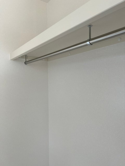 クローゼットハンガーパイプ（写真は同仕様写真）