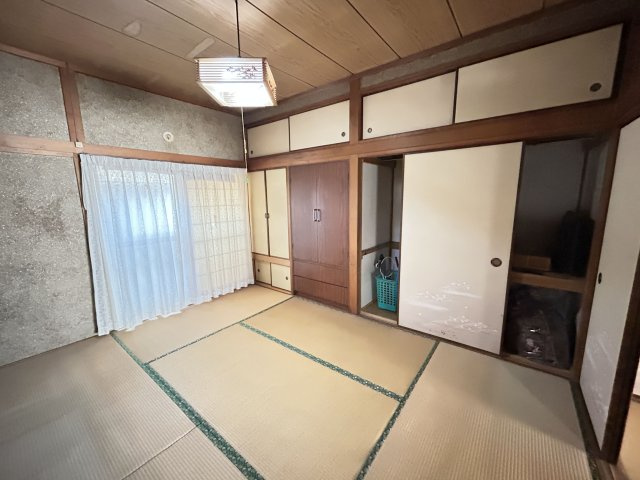 来客対応も安心、和室続き間！
