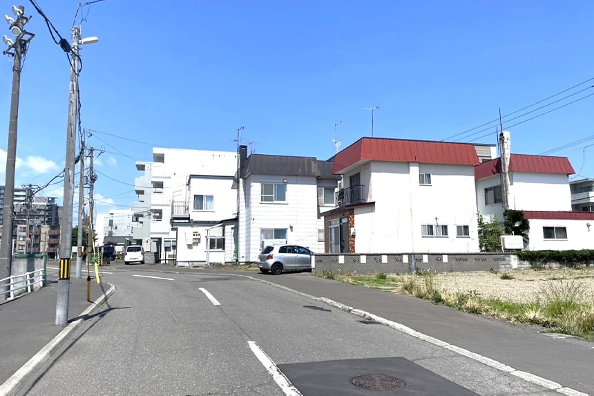 前面道路含む現地写真