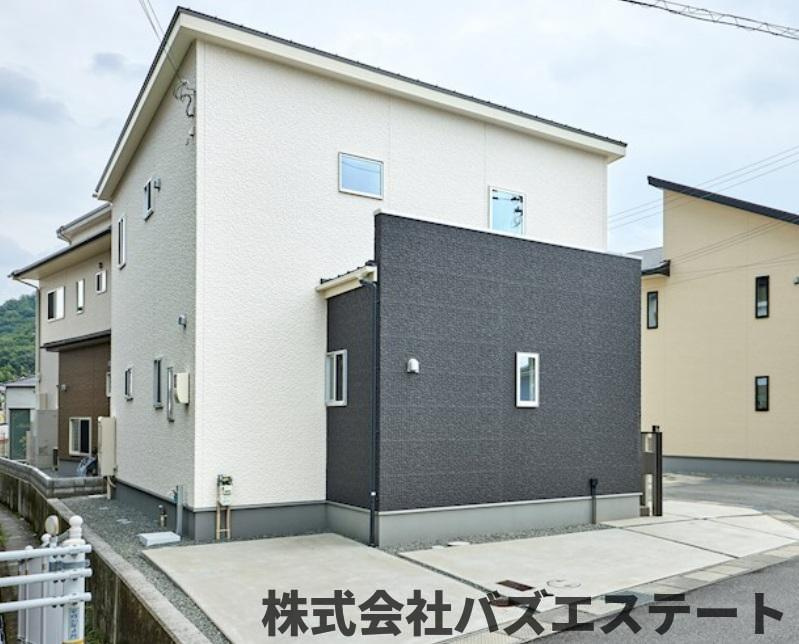 外観：328000572680