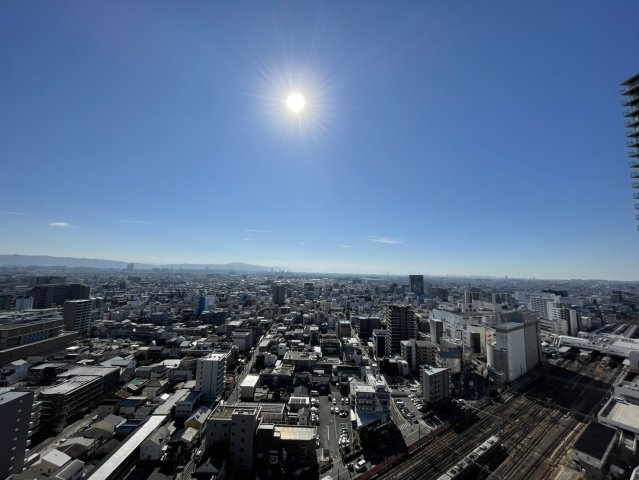 23階バルコニーからの開けた眺望が広がります！