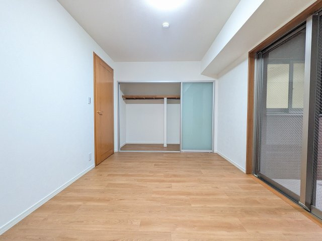 ～ウォークインクローゼットでお荷物がスッキリ収まります～