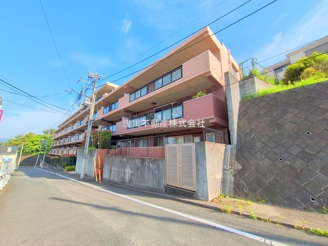 ～めじろ台駅徒歩17分　ペット可、内装フルリノベ済のマンション　ゆとりある4SLDK住戸～