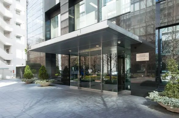 シティタワー九段下のエントランス