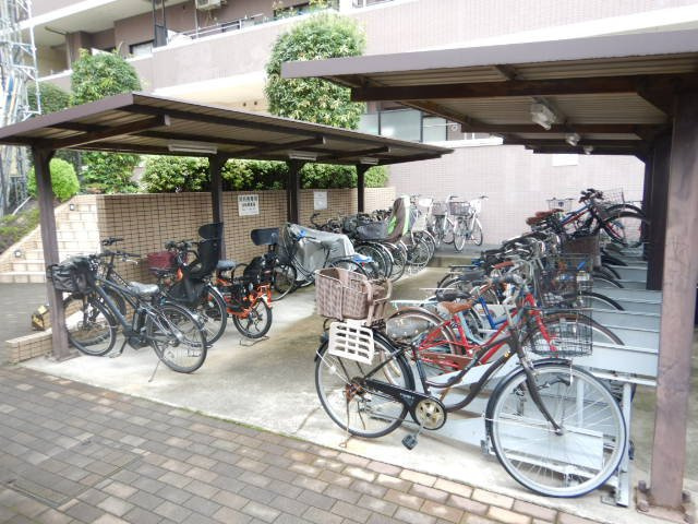 駐輪場　