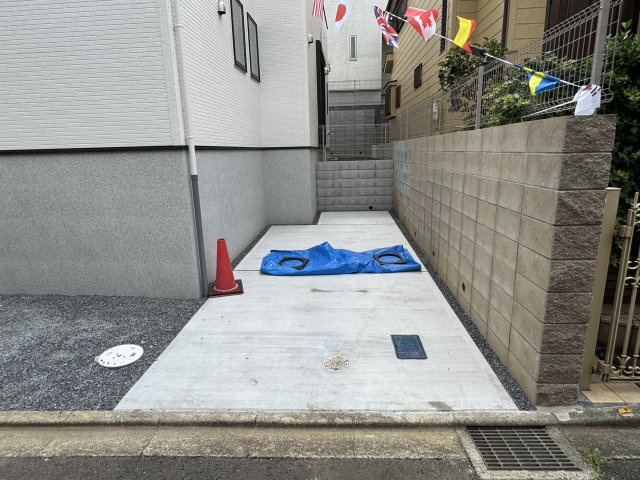 2号棟駐車スペース