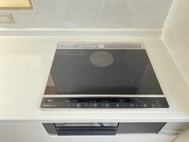 3口IHクッキングヒーター