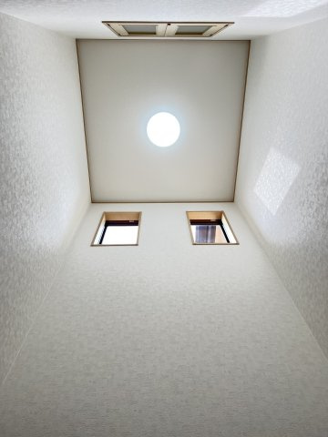 開放的な吹き抜け