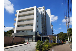 シティ能見台つどいの街 十番館の外観