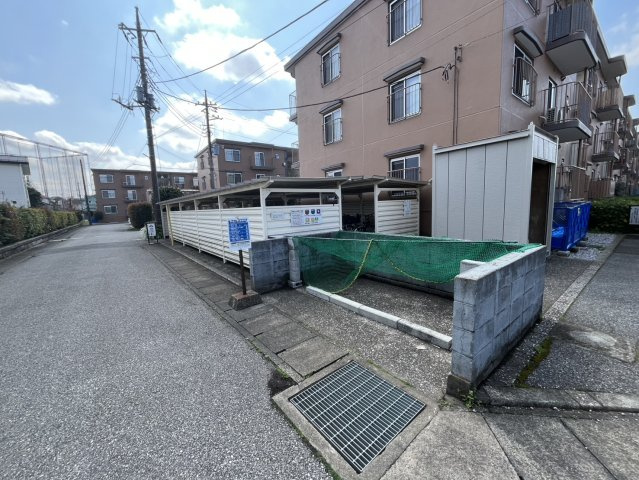 ゴミ置き場
