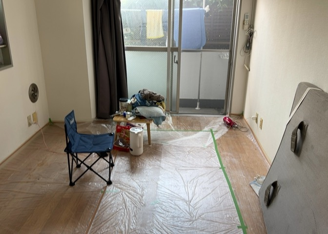 直線タイプはLとDKを一直線に並べた形で対面キッチンのタイプです。一般的なのでよく見かけるかもしれません。直線タイプに似た直接アイランドタイプは、キッチンとダイニングの間に壁がない分広く感じられます。