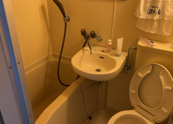 洗面脱衣所は「体を綺麗に整える場所」という目的と役割を持っています。そして便利で使い勝手のいい「体を綺麗に整える場所」にするためには、配置や動線、照明や収納計画をしっかりと検討しておく必要があります。