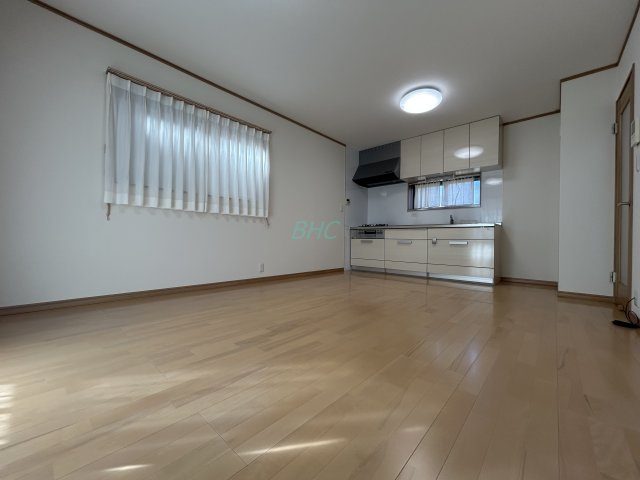 上質な時間を育む暮らしのメインステージ。寛ぎとコミュニケーションを育む居心地のよい場所。