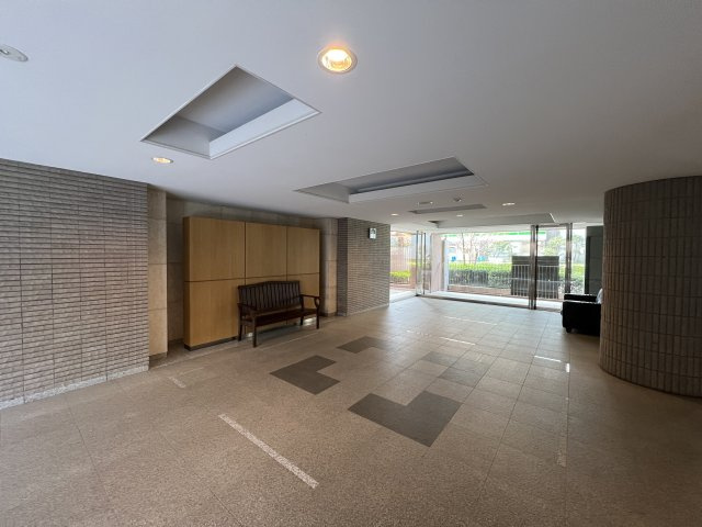 家具配置イメージ。図面と現況が異なる場合は現況を優先します。