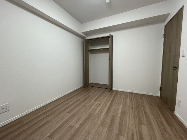 各部屋に収納設備を完備