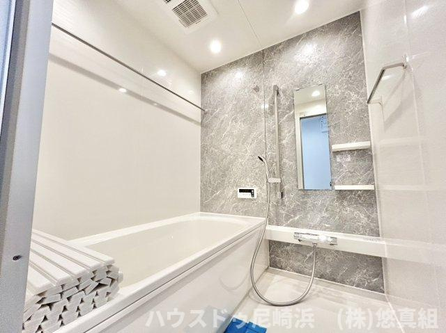 新調済♪浴室乾燥機付きで家事をサポート！追い炊き機能あり、湯船にゆっくり浸かれ、癒しのバスタイムを！