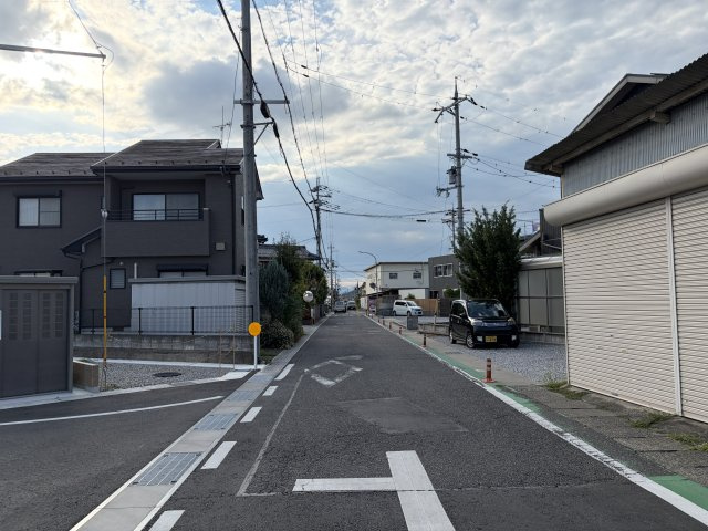 前面道路含む現地写真