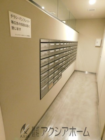 ポスト