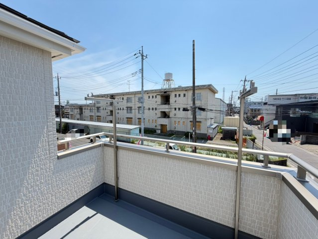 南向きバルコニーで陽当り良好