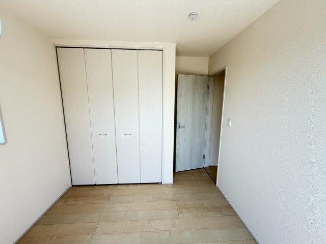 収納付きで、お部屋がすっきり片付きます。