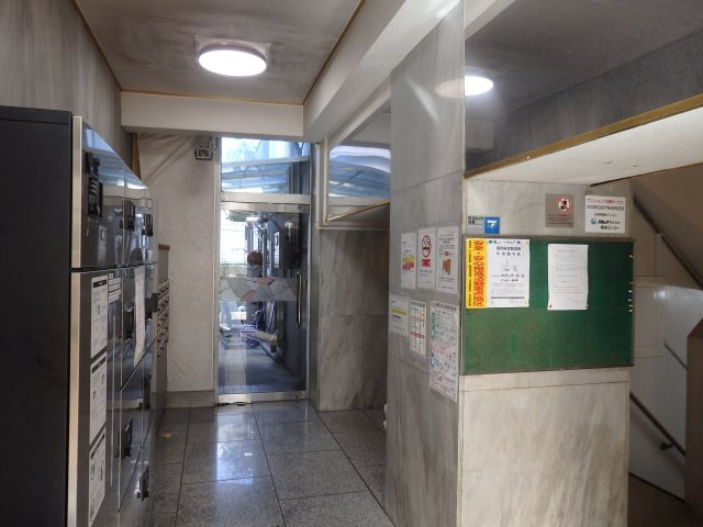 エントランス