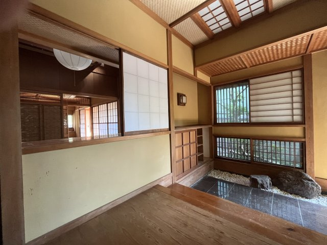 玄関