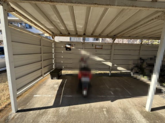 バイク置場です