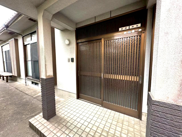 玄関