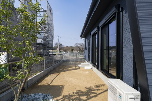 【かすみケ丘東の庭】