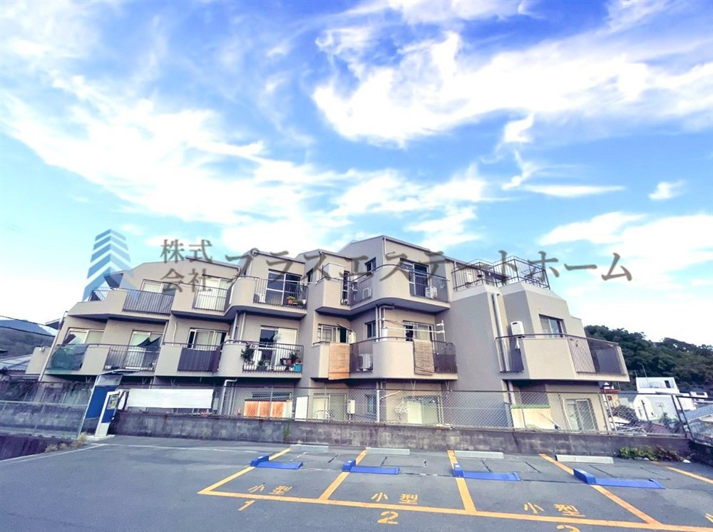 外観：328000618225