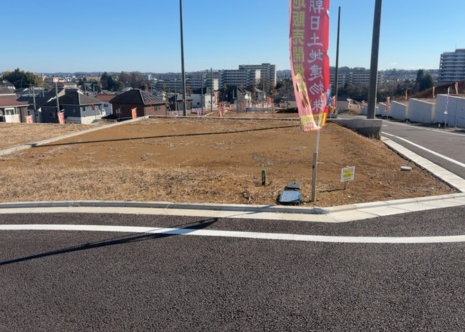 物件の詳細については、現地を見てわかること以外に、役所や法務局などで調べないとわからないことがあります。そのため、現地に行く場合は、もしこの物件を買ったらどのような生活ができるかをイメージしましょう。