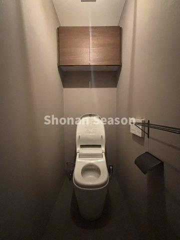 寒い時期でもヒヤっとせずにご使用いただける温水洗浄便座搭載◎　