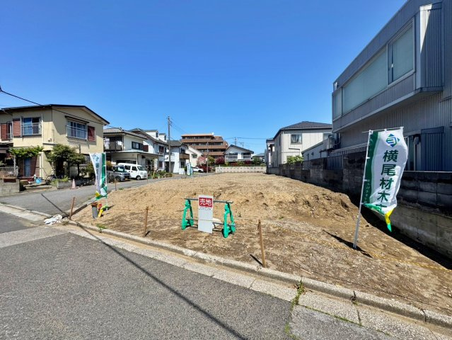 大通りから1本入った便利な立地でありながら閑静な住宅地。