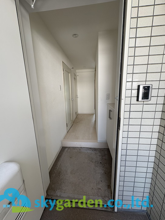 毎日通る玄関はこちらです