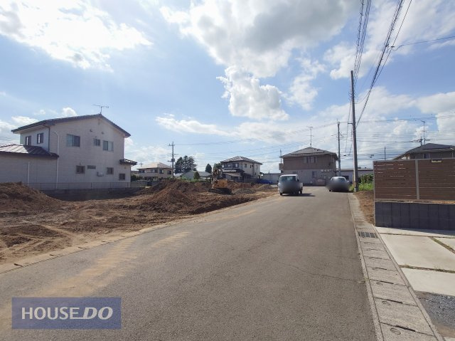 【前面道路】道の広さ・日当たりなど、ご確認ください。