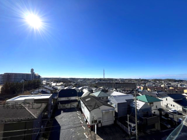 近くに高い建物が少ないので遠くまで見通せます