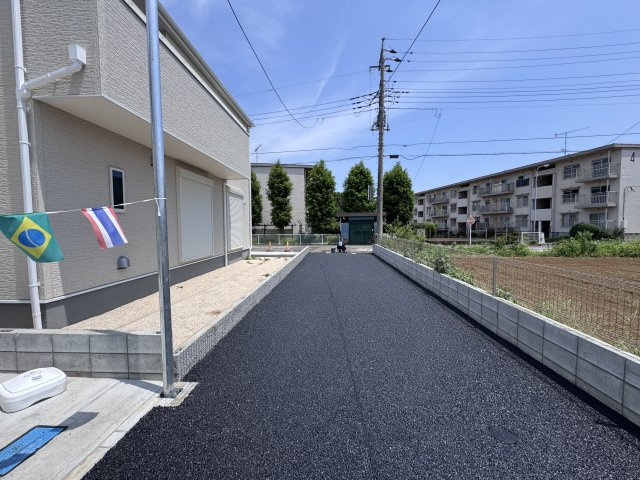 南側前面道路