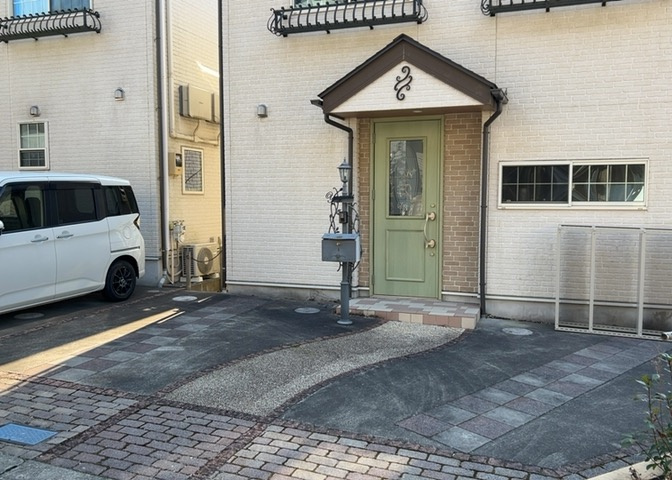 設備と言っても種類が多く、欲しいものすべてが設置されていることは少ないでしょう。そのため、予めご家族でどの設備が必須になるかなどを決めてから現地を見学することでより住み始めの想像が出来ていいでしょう。