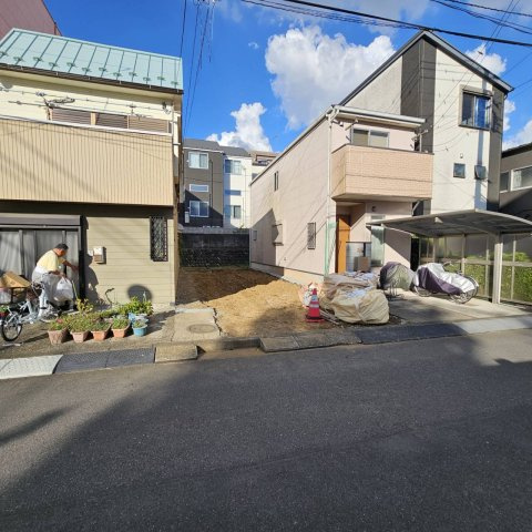 ハザードマップは自然災害による被害を予測し、その被害範囲を地図上で表したものです。近年特に災害が多くなっていますので、事前に調査すると安心できます。ハザードマップは国交省のホームページをご覧ください。