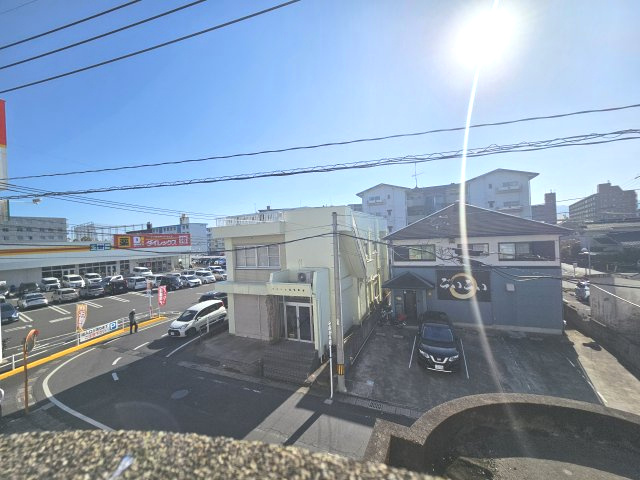 日当たり良好。スーパーも近いです。