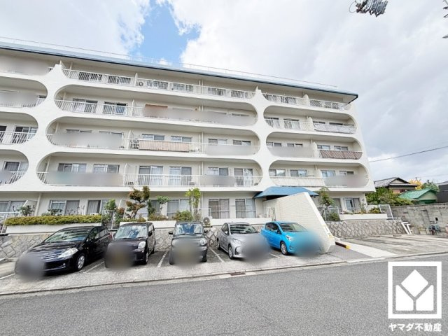 4路線利用可能で、毎日の通勤・通学だけでなく、休日のお出かけまで利便性に優れています。